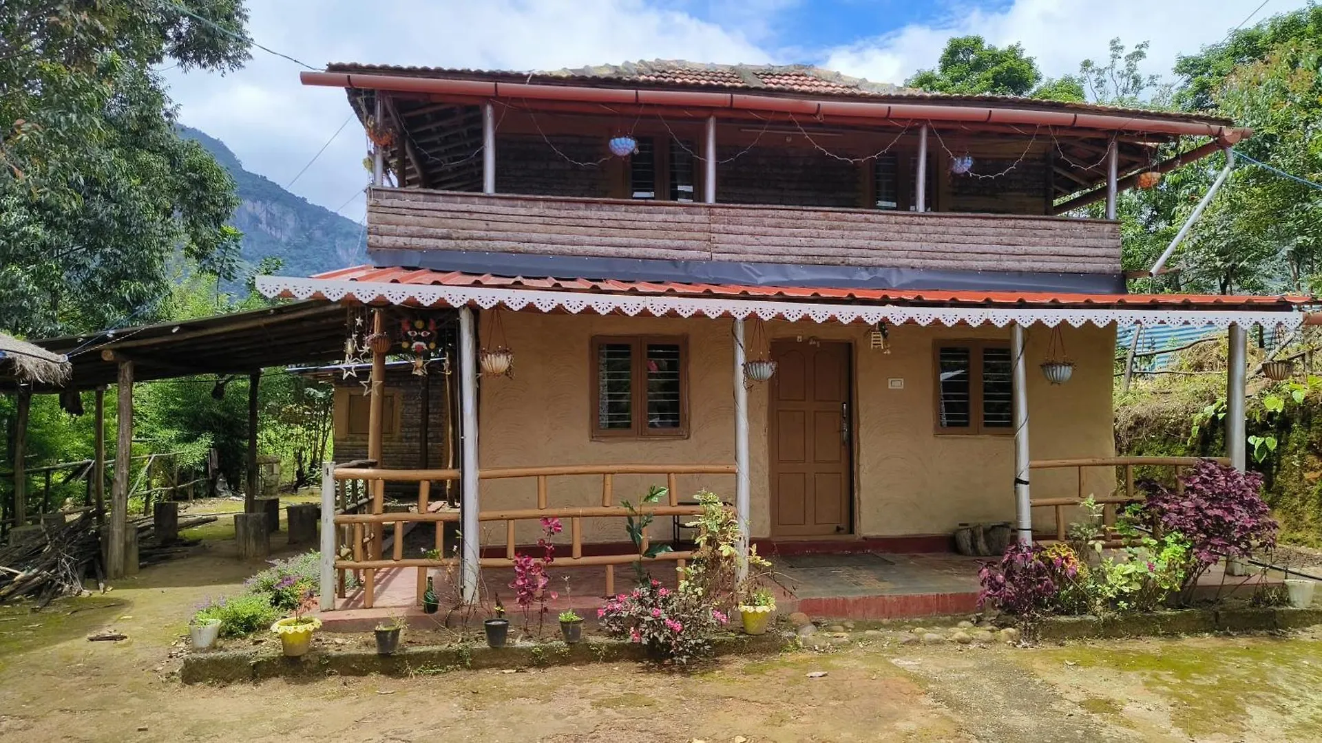 شقة Edenwood Retreats Mudhouse Kanthalloor